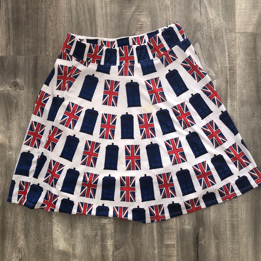 Doctor Who Tardis Her Universe Hot Topic skirt